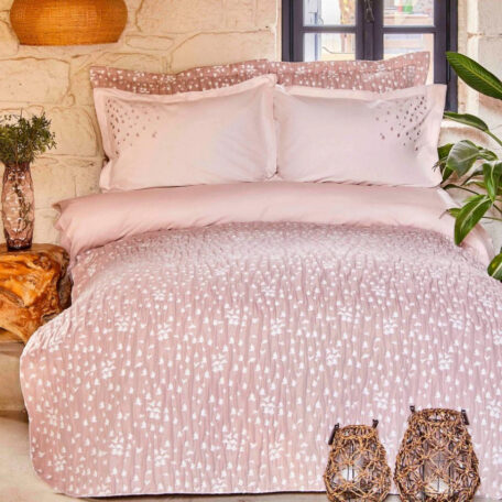 Набор постельное белье с покрывалом Karaca Home “Passaro blush” Набор постельное белье с покрывалом Karaca Home “Passaro blush”