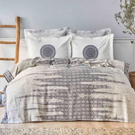 Постельное белье Karaca Home с пике “Calipso indigo” Постельное белье Karaca Home с пике “Calipso indigo”
