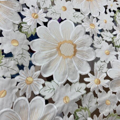 Скатерть атласная “Ромашка” 150 x 220 cm